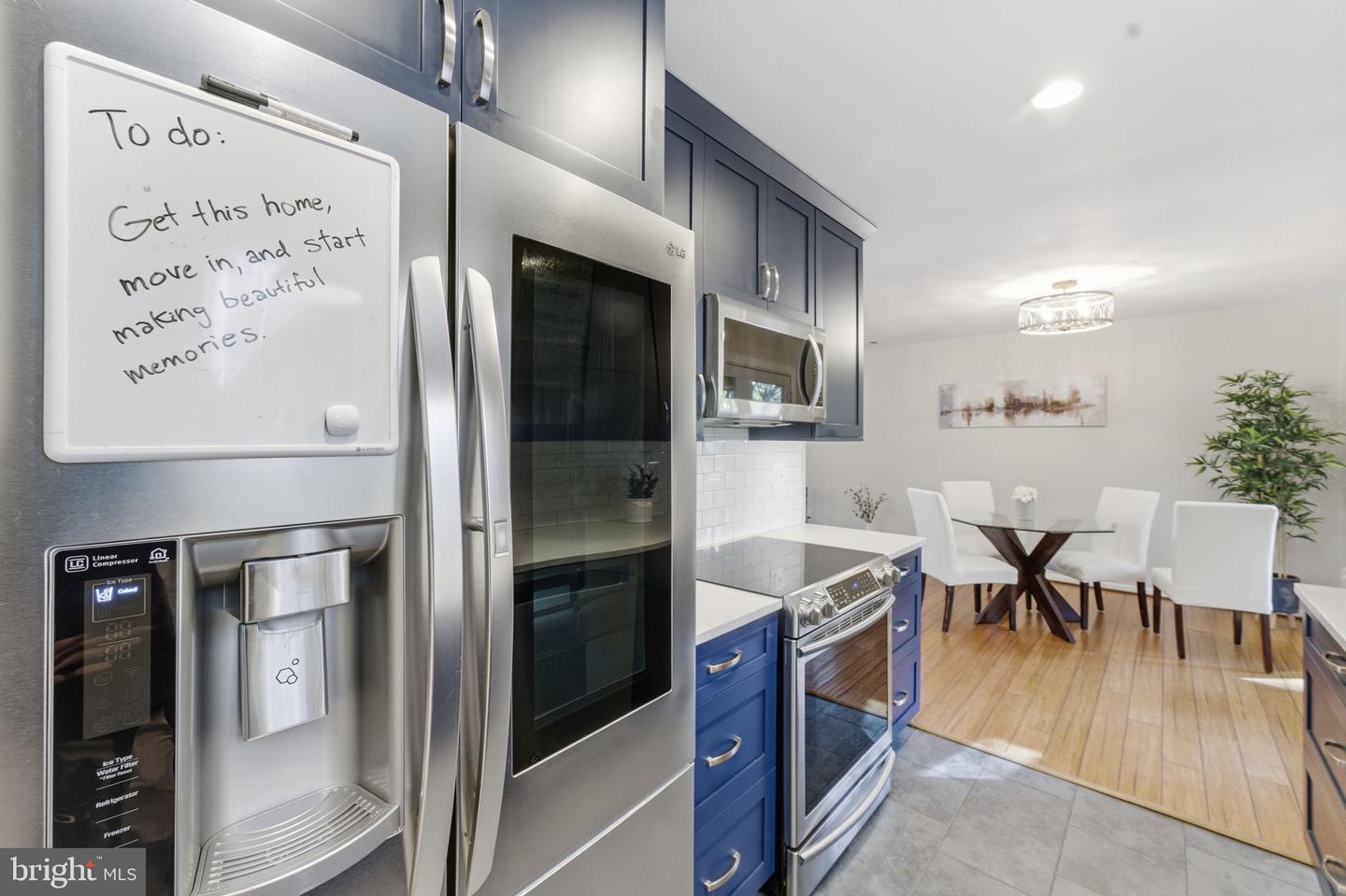 11309 GATESBOROUGH LN, RESTON, Virginia 20191, 3 Bedrooms Bedrooms, 5 Rooms Rooms,2 BathroomsBathrooms,Residential,For sale,11309 GATESBOROUGH LN,VAFX2276082 MLS # VAFX2276082