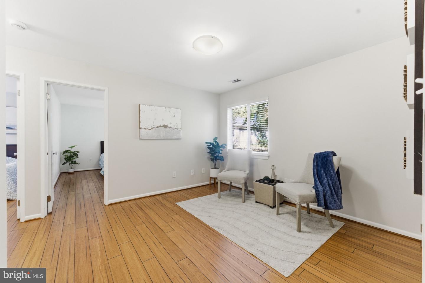 11309 GATESBOROUGH LN, RESTON, Virginia 20191, 3 Bedrooms Bedrooms, 5 Rooms Rooms,2 BathroomsBathrooms,Residential,For sale,11309 GATESBOROUGH LN,VAFX2276082 MLS # VAFX2276082