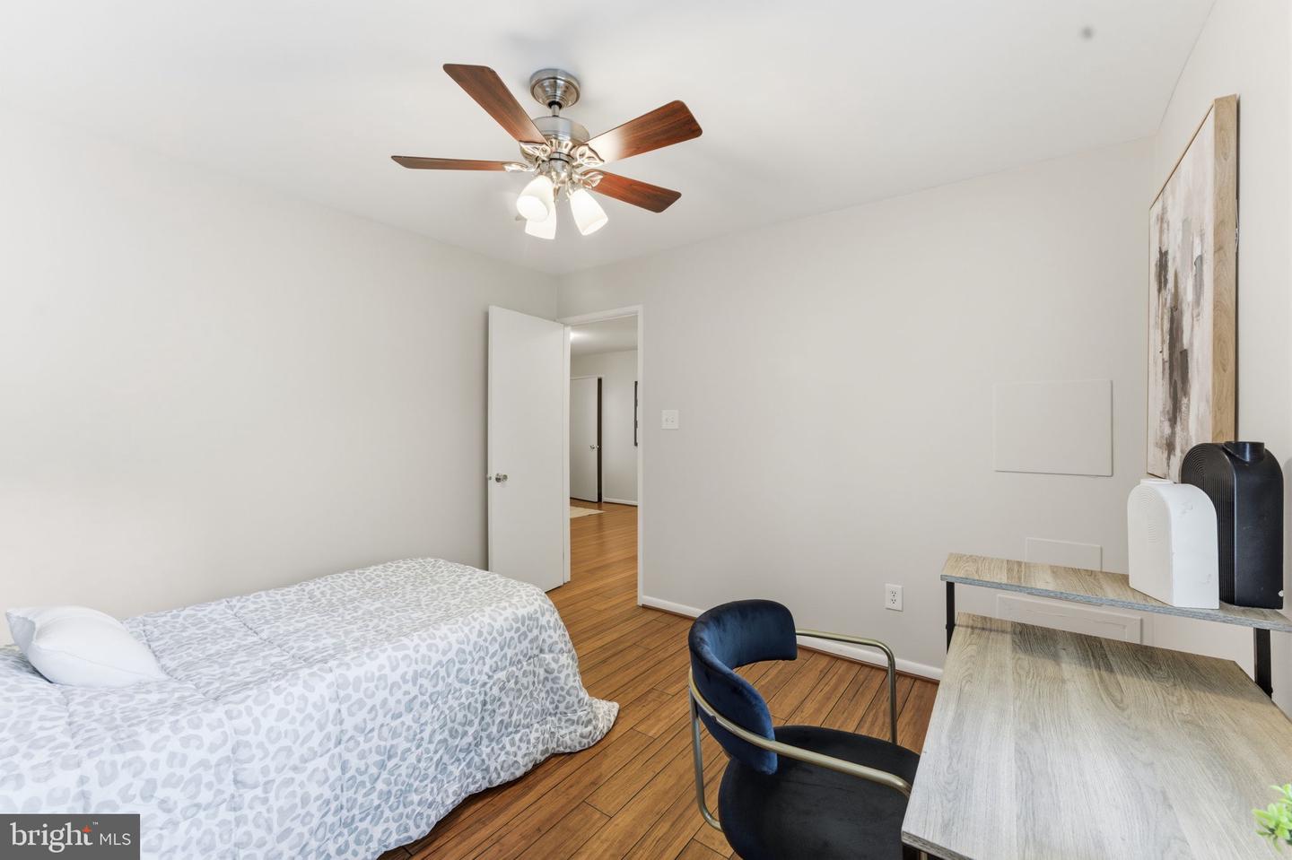 11309 GATESBOROUGH LN, RESTON, Virginia 20191, 3 Bedrooms Bedrooms, 5 Rooms Rooms,2 BathroomsBathrooms,Residential,For sale,11309 GATESBOROUGH LN,VAFX2276082 MLS # VAFX2276082