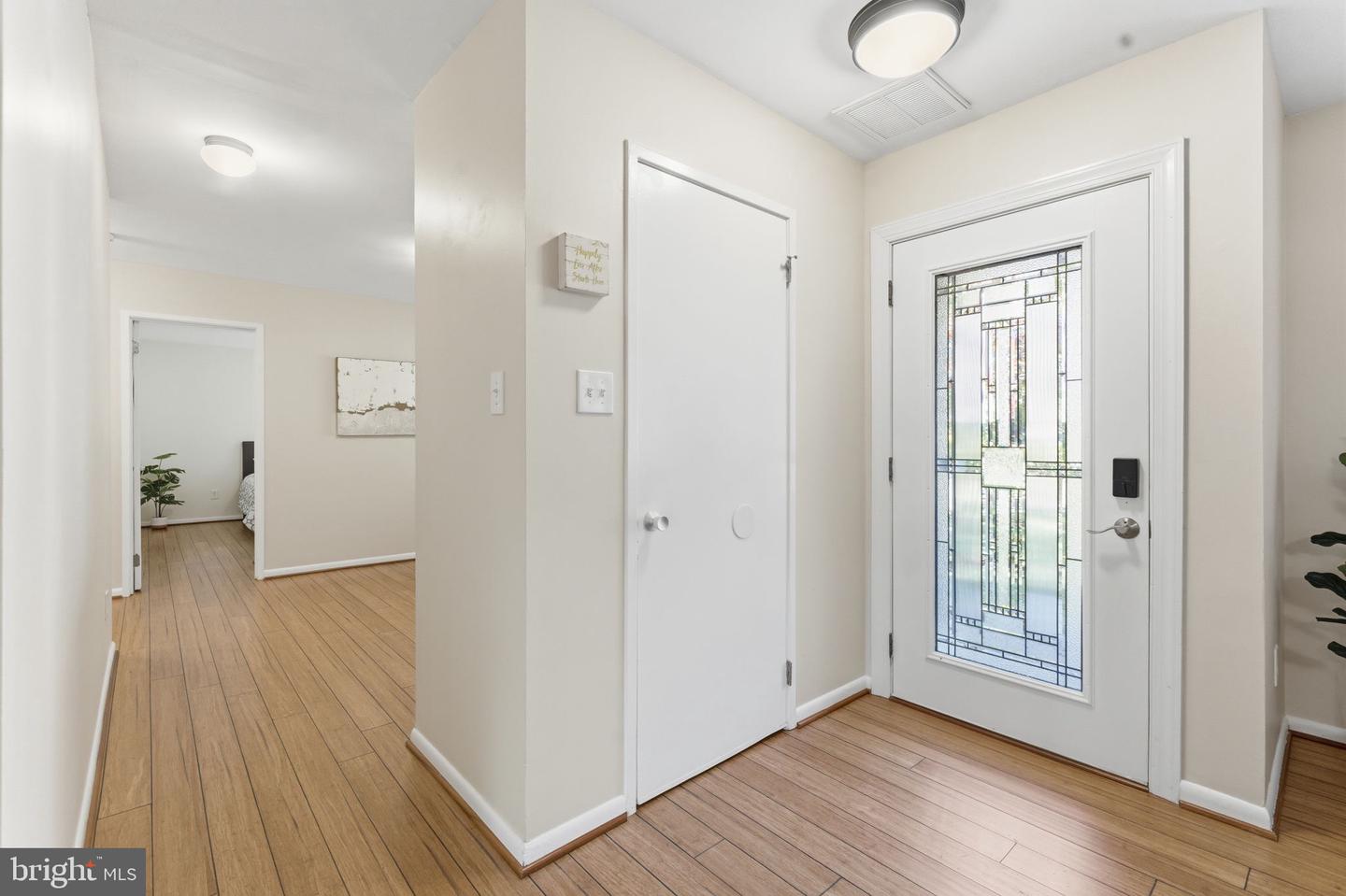 11309 GATESBOROUGH LN, RESTON, Virginia 20191, 3 Bedrooms Bedrooms, 5 Rooms Rooms,2 BathroomsBathrooms,Residential,For sale,11309 GATESBOROUGH LN,VAFX2276082 MLS # VAFX2276082