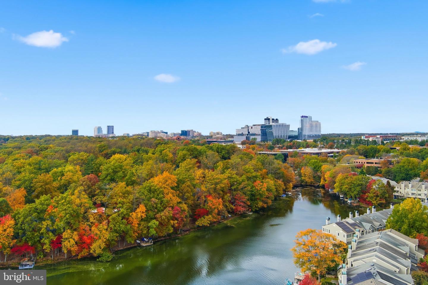 11309 GATESBOROUGH LN, RESTON, Virginia 20191, 3 Bedrooms Bedrooms, 5 Rooms Rooms,2 BathroomsBathrooms,Residential,For sale,11309 GATESBOROUGH LN,VAFX2276082 MLS # VAFX2276082