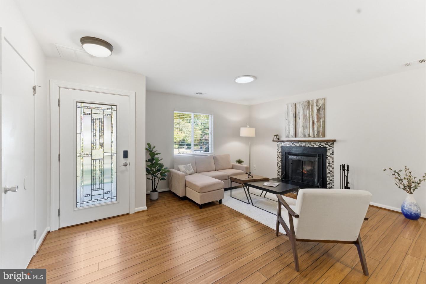 11309 GATESBOROUGH LN, RESTON, Virginia 20191, 3 Bedrooms Bedrooms, 5 Rooms Rooms,2 BathroomsBathrooms,Residential,For sale,11309 GATESBOROUGH LN,VAFX2276082 MLS # VAFX2276082