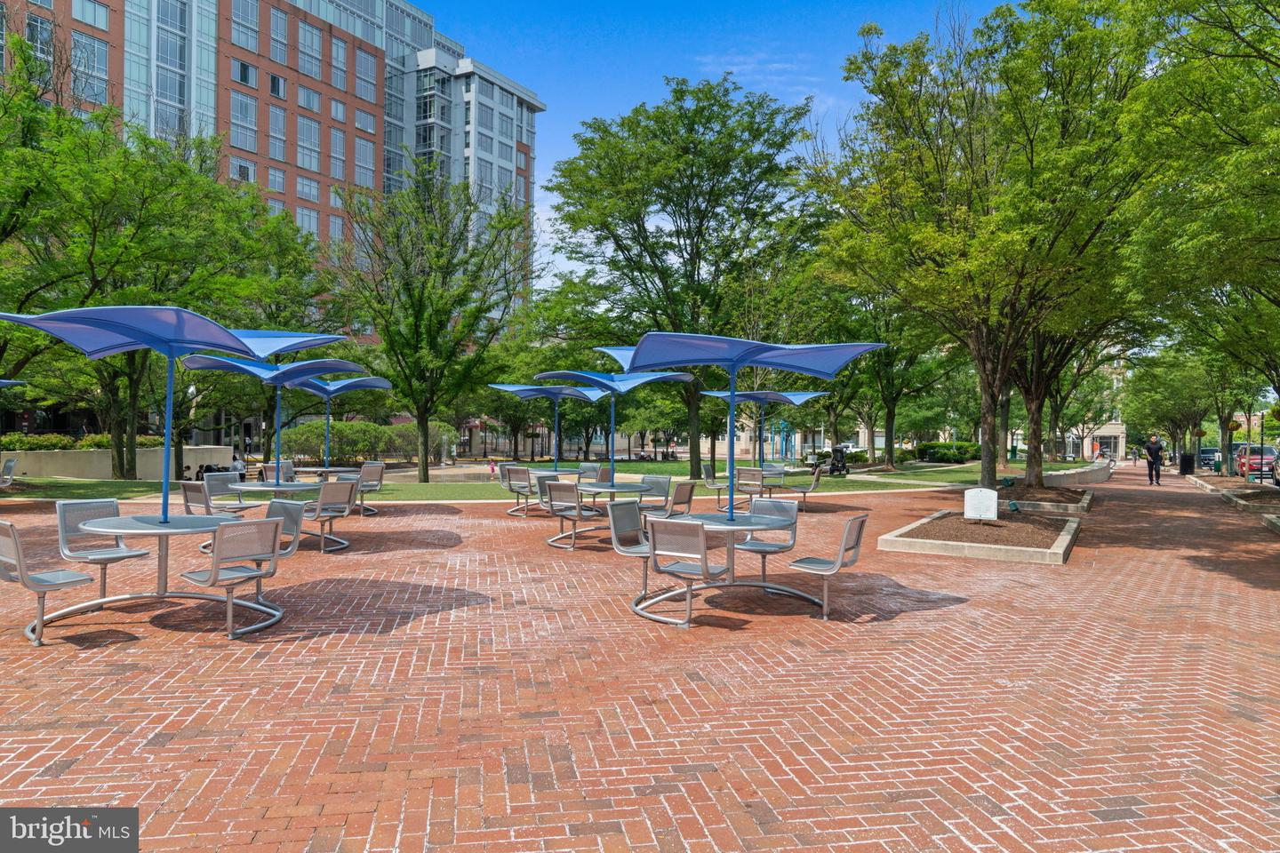 11309 GATESBOROUGH LN, RESTON, Virginia 20191, 3 Bedrooms Bedrooms, 5 Rooms Rooms,2 BathroomsBathrooms,Residential,For sale,11309 GATESBOROUGH LN,VAFX2276082 MLS # VAFX2276082