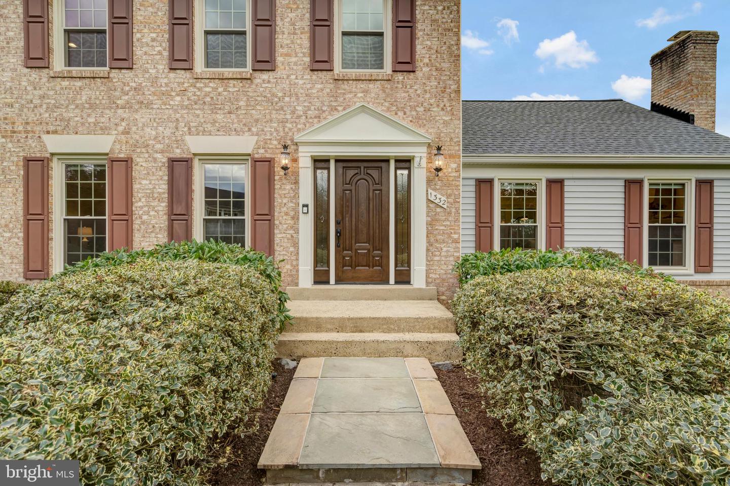 1332 CARPERS FARM WAY, VIENNA, Virginia 22182, 5 Bedrooms Bedrooms, ,3 BathroomsBathrooms,Residential,For sale,1332 CARPERS FARM WAY,VAFX2276094 MLS # VAFX2276094 1332 CARPERS FARM WAY, VIENNA, Virginia 22182, 5 Bedrooms Bedrooms, ,3 BathroomsBathrooms,Residential,For sale,1332 CARPERS FARM WAY,VAFX2276094 MLS # VAFX2276094