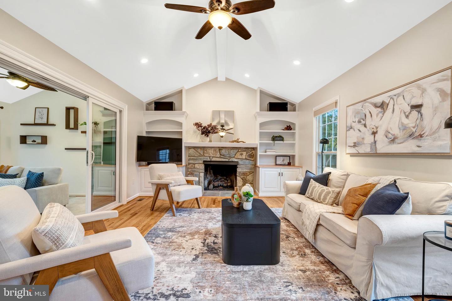 1332 CARPERS FARM WAY, VIENNA, Virginia 22182, 5 Bedrooms Bedrooms, ,3 BathroomsBathrooms,Residential,For sale,1332 CARPERS FARM WAY,VAFX2276094 MLS # VAFX2276094 1332 CARPERS FARM WAY, VIENNA, Virginia 22182, 5 Bedrooms Bedrooms, ,3 BathroomsBathrooms,Residential,For sale,1332 CARPERS FARM WAY,VAFX2276094 MLS # VAFX2276094