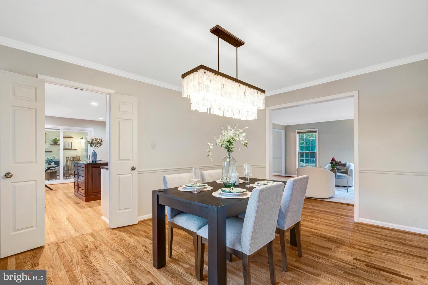 1332 CARPERS FARM WAY, VIENNA, Virginia 22182, 5 Bedrooms Bedrooms, ,3 BathroomsBathrooms,Residential,For sale,1332 CARPERS FARM WAY,VAFX2276094 MLS # VAFX2276094 1332 CARPERS FARM WAY, VIENNA, Virginia 22182, 5 Bedrooms Bedrooms, ,3 BathroomsBathrooms,Residential,For sale,1332 CARPERS FARM WAY,VAFX2276094 MLS # VAFX2276094