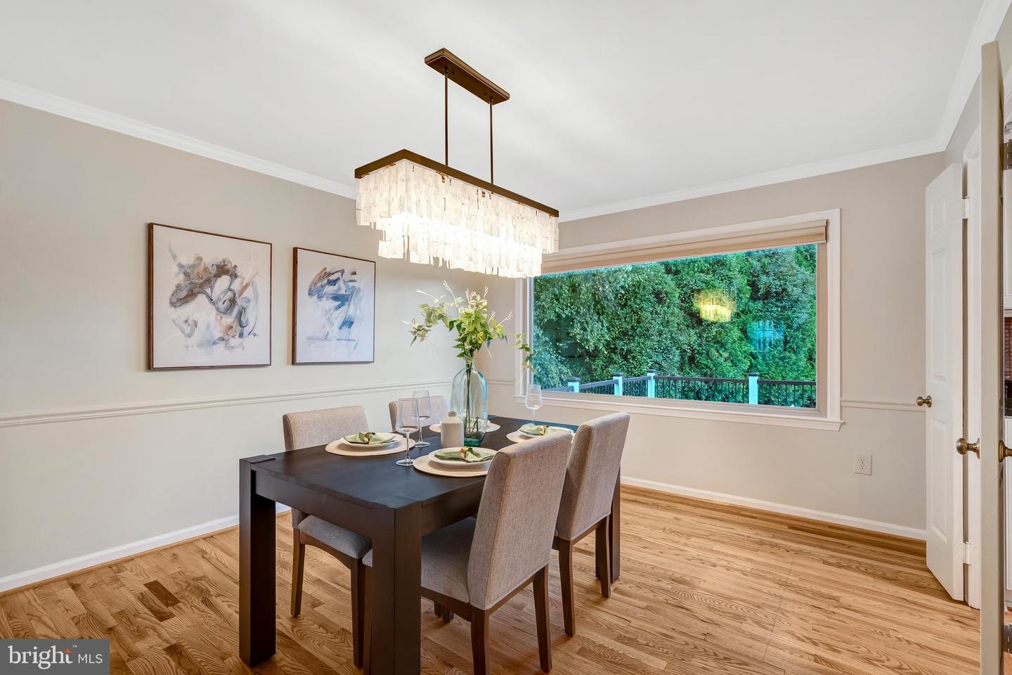 1332 CARPERS FARM WAY, VIENNA, Virginia 22182, 5 Bedrooms Bedrooms, ,3 BathroomsBathrooms,Residential,For sale,1332 CARPERS FARM WAY,VAFX2276094 MLS # VAFX2276094 1332 CARPERS FARM WAY, VIENNA, Virginia 22182, 5 Bedrooms Bedrooms, ,3 BathroomsBathrooms,Residential,For sale,1332 CARPERS FARM WAY,VAFX2276094 MLS # VAFX2276094