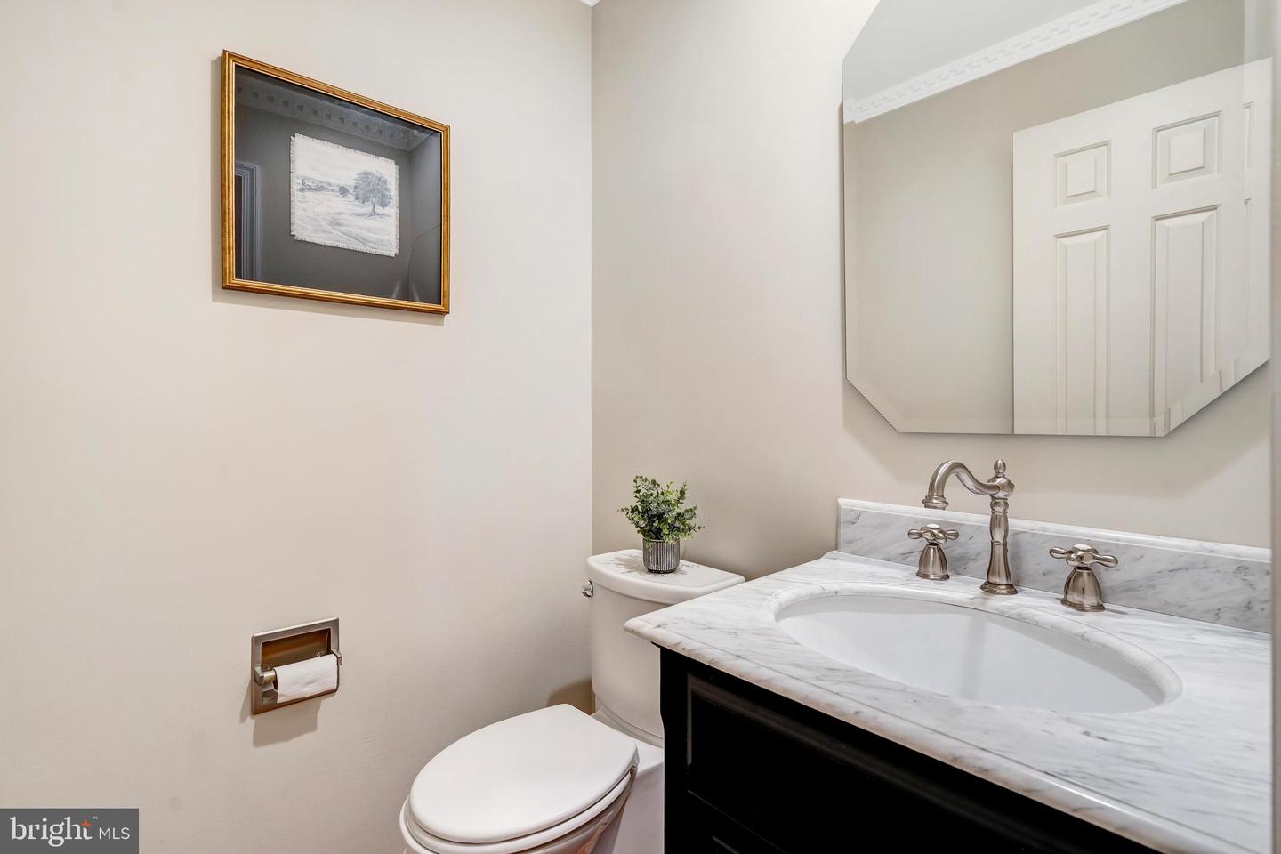 1332 CARPERS FARM WAY, VIENNA, Virginia 22182, 5 Bedrooms Bedrooms, ,3 BathroomsBathrooms,Residential,For sale,1332 CARPERS FARM WAY,VAFX2276094 MLS # VAFX2276094 1332 CARPERS FARM WAY, VIENNA, Virginia 22182, 5 Bedrooms Bedrooms, ,3 BathroomsBathrooms,Residential,For sale,1332 CARPERS FARM WAY,VAFX2276094 MLS # VAFX2276094