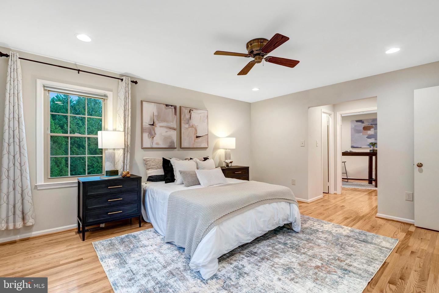 1332 CARPERS FARM WAY, VIENNA, Virginia 22182, 5 Bedrooms Bedrooms, ,3 BathroomsBathrooms,Residential,For sale,1332 CARPERS FARM WAY,VAFX2276094 MLS # VAFX2276094 1332 CARPERS FARM WAY, VIENNA, Virginia 22182, 5 Bedrooms Bedrooms, ,3 BathroomsBathrooms,Residential,For sale,1332 CARPERS FARM WAY,VAFX2276094 MLS # VAFX2276094