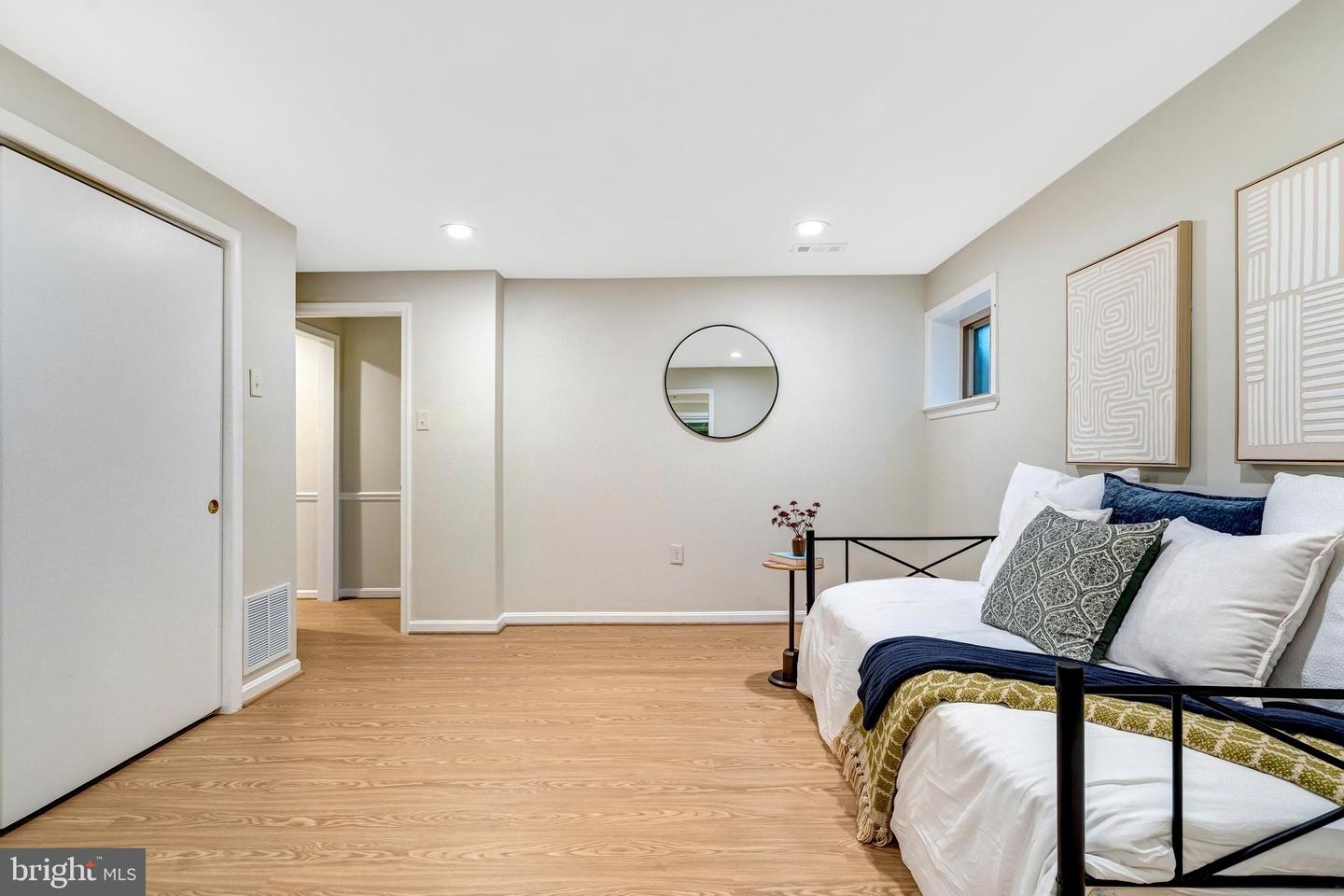 1332 CARPERS FARM WAY, VIENNA, Virginia 22182, 5 Bedrooms Bedrooms, ,3 BathroomsBathrooms,Residential,For sale,1332 CARPERS FARM WAY,VAFX2276094 MLS # VAFX2276094 1332 CARPERS FARM WAY, VIENNA, Virginia 22182, 5 Bedrooms Bedrooms, ,3 BathroomsBathrooms,Residential,For sale,1332 CARPERS FARM WAY,VAFX2276094 MLS # VAFX2276094