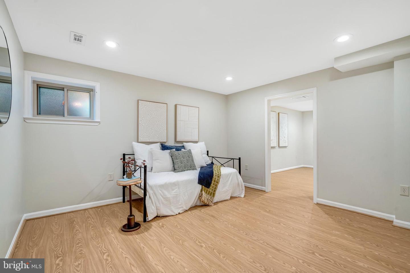 1332 CARPERS FARM WAY, VIENNA, Virginia 22182, 5 Bedrooms Bedrooms, ,3 BathroomsBathrooms,Residential,For sale,1332 CARPERS FARM WAY,VAFX2276094 MLS # VAFX2276094 1332 CARPERS FARM WAY, VIENNA, Virginia 22182, 5 Bedrooms Bedrooms, ,3 BathroomsBathrooms,Residential,For sale,1332 CARPERS FARM WAY,VAFX2276094 MLS # VAFX2276094