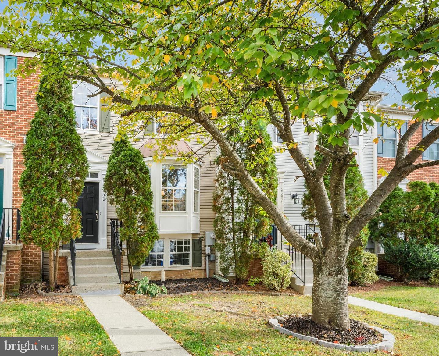 23032 POTOMAC HILL SQ, STERLING, Virginia 20166, 4 Bedrooms Bedrooms, ,3 BathroomsBathrooms,Residential,For sale,23032 POTOMAC HILL SQ,VALO2109624 MLS # VALO2109624