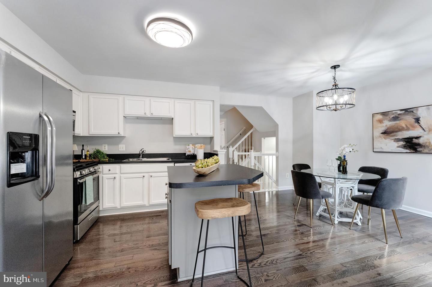 23032 POTOMAC HILL SQ, STERLING, Virginia 20166, 4 Bedrooms Bedrooms, ,3 BathroomsBathrooms,Residential,For sale,23032 POTOMAC HILL SQ,VALO2109624 MLS # VALO2109624