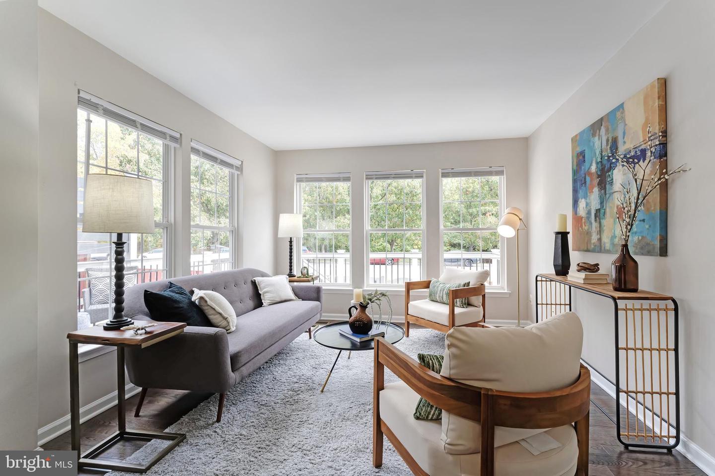 23032 POTOMAC HILL SQ, STERLING, Virginia 20166, 4 Bedrooms Bedrooms, ,3 BathroomsBathrooms,Residential,For sale,23032 POTOMAC HILL SQ,VALO2109624 MLS # VALO2109624