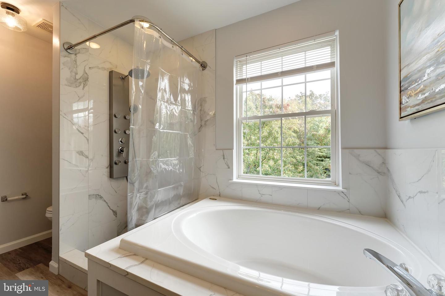 23032 POTOMAC HILL SQ, STERLING, Virginia 20166, 4 Bedrooms Bedrooms, ,3 BathroomsBathrooms,Residential,For sale,23032 POTOMAC HILL SQ,VALO2109624 MLS # VALO2109624