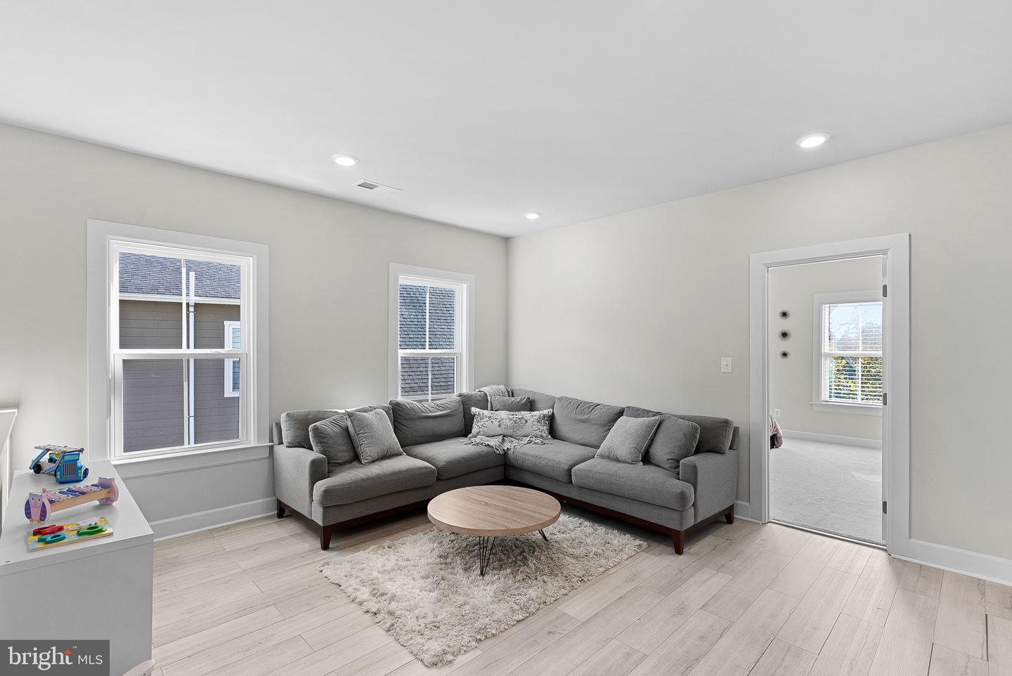 41086 FRESHFIELDS CT, ALDIE, Virginia 20105, 5 Bedrooms Bedrooms, ,4 BathroomsBathrooms,Residential,For sale,41086 FRESHFIELDS CT,VALO2109642 MLS # VALO2109642