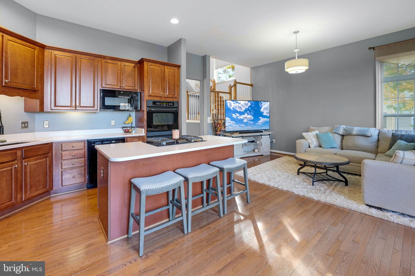 41863 CINNABAR SQ, ALDIE, Virginia 20105, 3 Bedrooms Bedrooms, ,3 BathroomsBathrooms,Residential,For sale,41863 CINNABAR SQ,VALO2109672 MLS # VALO2109672 41863 CINNABAR SQ, ALDIE, Virginia 20105, 3 Bedrooms Bedrooms, ,3 BathroomsBathrooms,Residential,For sale,41863 CINNABAR SQ,VALO2109672 MLS # VALO2109672