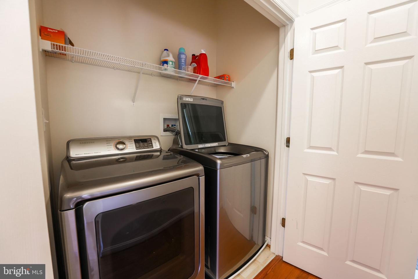 41863 CINNABAR SQ, ALDIE, Virginia 20105, 3 Bedrooms Bedrooms, ,3 BathroomsBathrooms,Residential,For sale,41863 CINNABAR SQ,VALO2109672 MLS # VALO2109672 41863 CINNABAR SQ, ALDIE, Virginia 20105, 3 Bedrooms Bedrooms, ,3 BathroomsBathrooms,Residential,For sale,41863 CINNABAR SQ,VALO2109672 MLS # VALO2109672