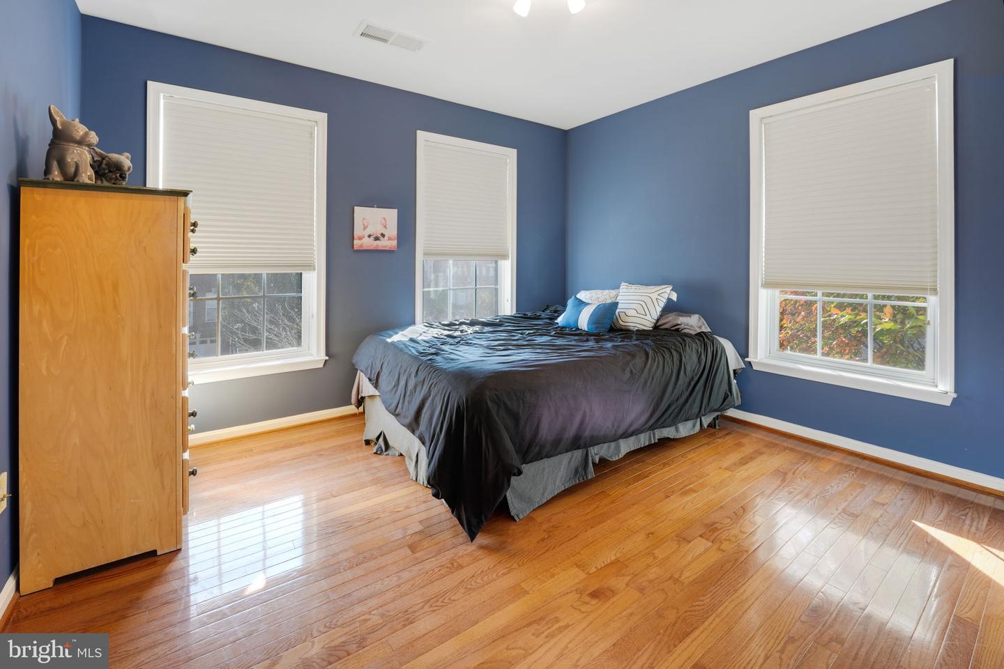 41863 CINNABAR SQ, ALDIE, Virginia 20105, 3 Bedrooms Bedrooms, ,3 BathroomsBathrooms,Residential,For sale,41863 CINNABAR SQ,VALO2109672 MLS # VALO2109672 41863 CINNABAR SQ, ALDIE, Virginia 20105, 3 Bedrooms Bedrooms, ,3 BathroomsBathrooms,Residential,For sale,41863 CINNABAR SQ,VALO2109672 MLS # VALO2109672