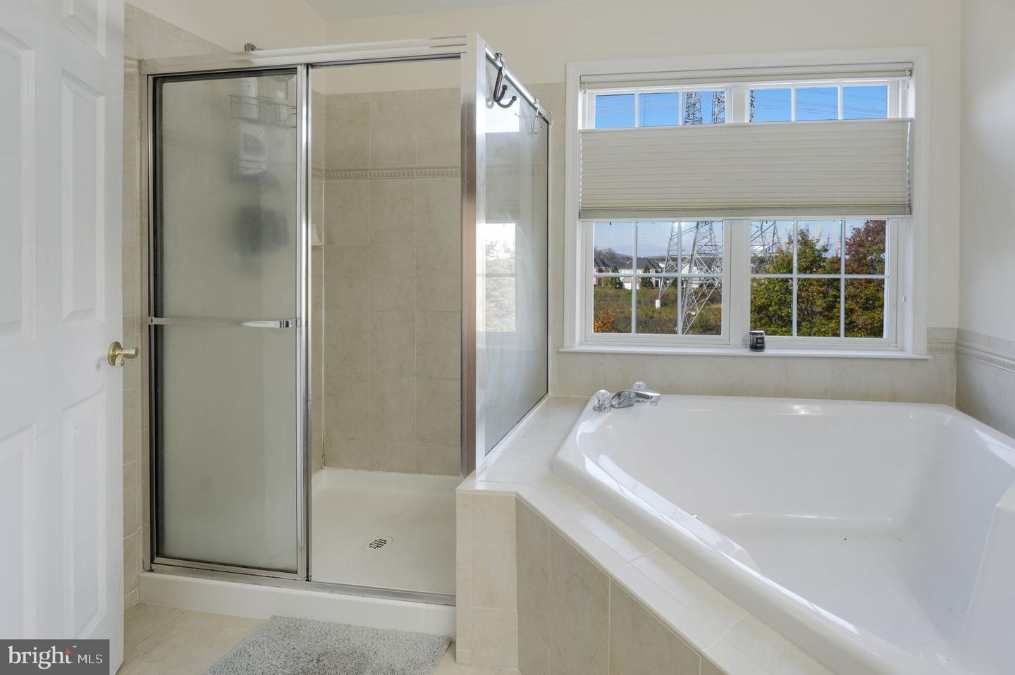 41863 CINNABAR SQ, ALDIE, Virginia 20105, 3 Bedrooms Bedrooms, ,3 BathroomsBathrooms,Residential,For sale,41863 CINNABAR SQ,VALO2109672 MLS # VALO2109672 41863 CINNABAR SQ, ALDIE, Virginia 20105, 3 Bedrooms Bedrooms, ,3 BathroomsBathrooms,Residential,For sale,41863 CINNABAR SQ,VALO2109672 MLS # VALO2109672