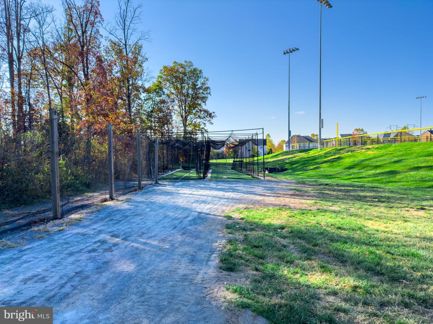 41863 CINNABAR SQ, ALDIE, Virginia 20105, 3 Bedrooms Bedrooms, ,3 BathroomsBathrooms,Residential,For sale,41863 CINNABAR SQ,VALO2109672 MLS # VALO2109672 41863 CINNABAR SQ, ALDIE, Virginia 20105, 3 Bedrooms Bedrooms, ,3 BathroomsBathrooms,Residential,For sale,41863 CINNABAR SQ,VALO2109672 MLS # VALO2109672