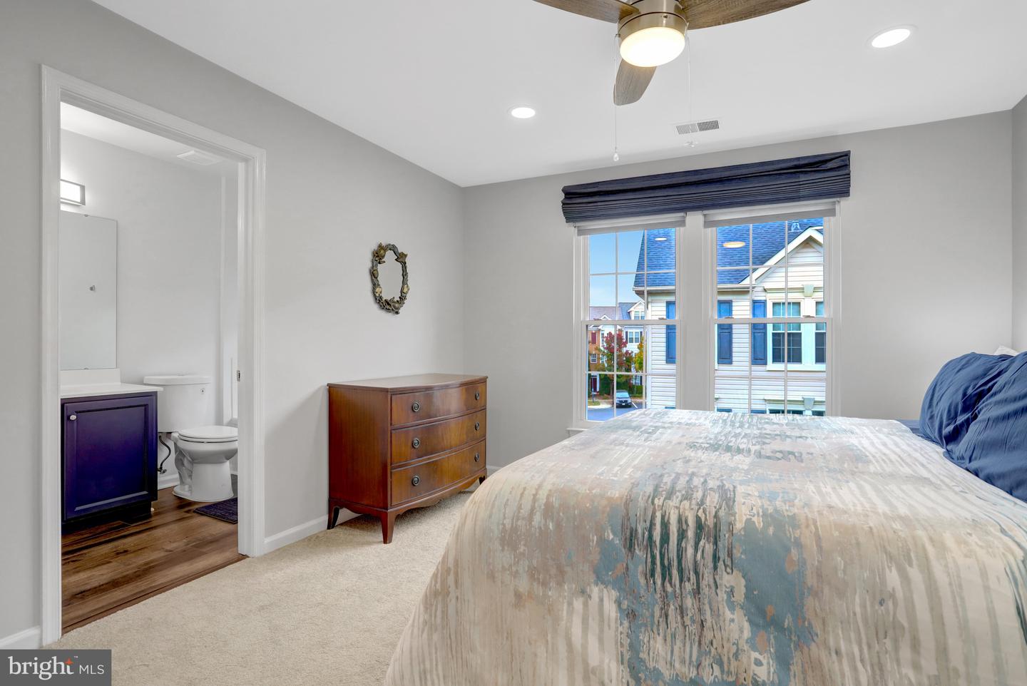 954 HARRISON CIR, ALEXANDRIA, Virginia 22304, 2 Bedrooms Bedrooms, ,2 BathroomsBathrooms,Residential,For sale,954 HARRISON CIR,VAAX2051202 MLS # VAAX2051202