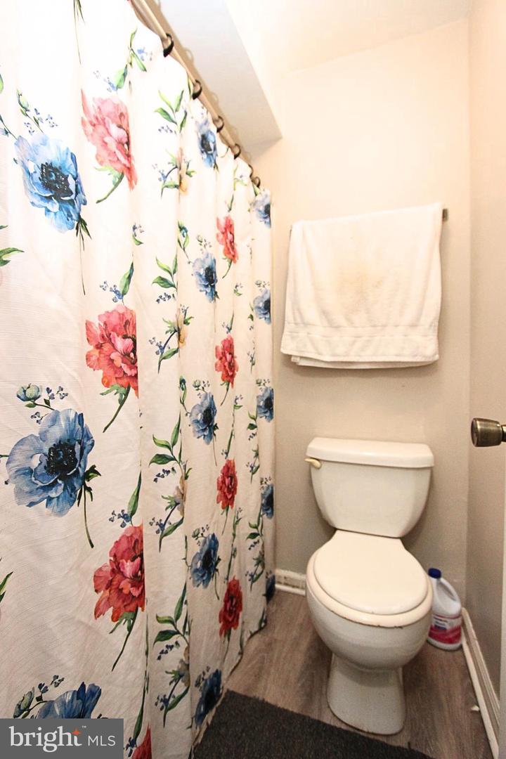 218 STRIBLING AVE, CHARLOTTESVILLE, Virginia 22903, 4 Bedrooms Bedrooms, ,4 BathroomsBathrooms,Residential,For sale,218 STRIBLING AVE,VACO2000202 MLS # VACO2000202