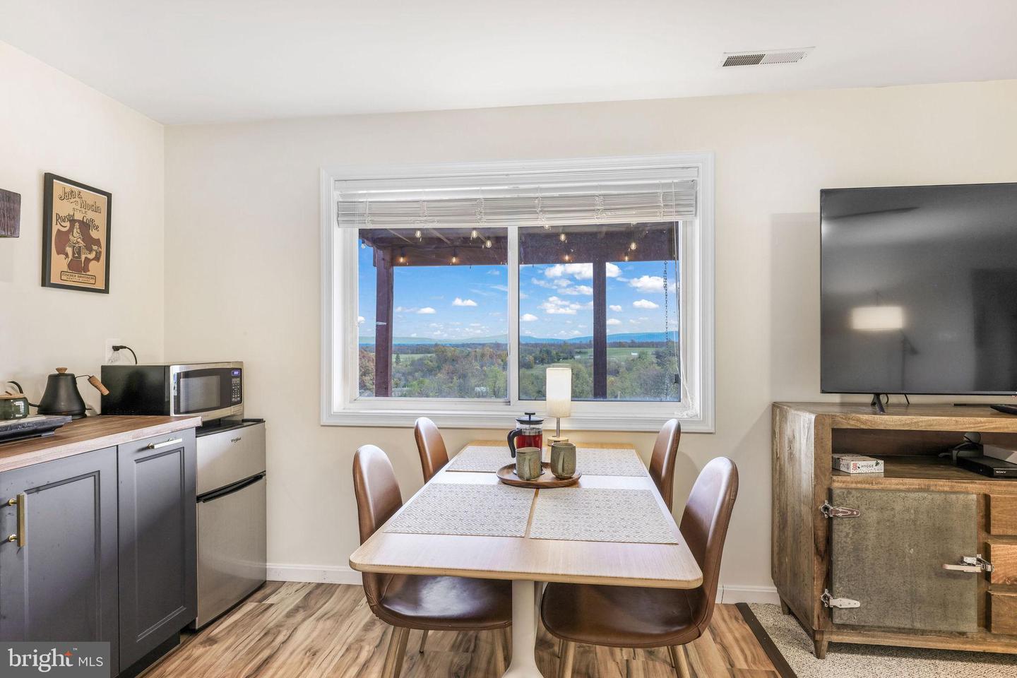 384 LINDAMOOD LN, STRASBURG, Virginia 22641, 5 Bedrooms Bedrooms, ,3 BathroomsBathrooms,Residential,For sale,384 LINDAMOOD LN,VASH2012866 MLS # VASH2012866 384 LINDAMOOD LN, STRASBURG, Virginia 22641, 5 Bedrooms Bedrooms, ,3 BathroomsBathrooms,Residential,For sale,384 LINDAMOOD LN,VASH2012866 MLS # VASH2012866