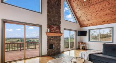 384 LINDAMOOD LN, STRASBURG, Virginia 22641, 5 Bedrooms Bedrooms, ,3 BathroomsBathrooms,Residential,For sale,384 LINDAMOOD LN,VASH2012866 MLS # VASH2012866