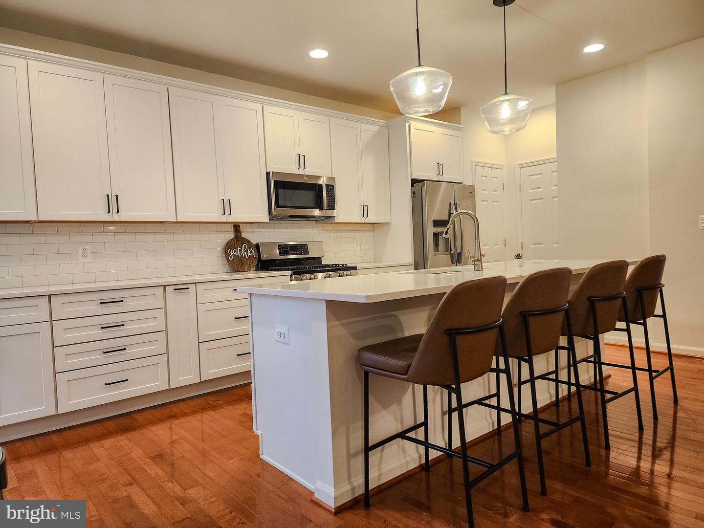 5209 JULE STAR DR, CENTREVILLE, Virginia 20120, 4 Bedrooms Bedrooms, 8 Rooms Rooms,3 BathroomsBathrooms,Residential,For sale,5209 JULE STAR DR,VAFX2276422 MLS # VAFX2276422 5209 JULE STAR DR, CENTREVILLE, Virginia 20120, 4 Bedrooms Bedrooms, 8 Rooms Rooms,3 BathroomsBathrooms,Residential,For sale,5209 JULE STAR DR,VAFX2276422 MLS # VAFX2276422