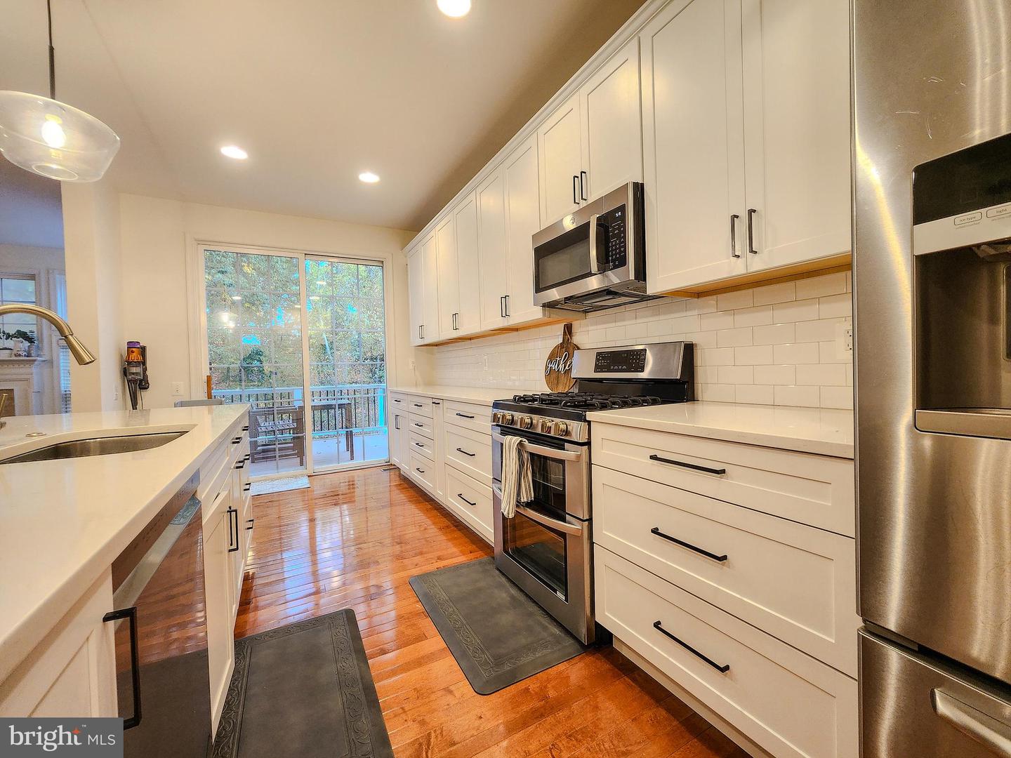 5209 JULE STAR DR, CENTREVILLE, Virginia 20120, 4 Bedrooms Bedrooms, 8 Rooms Rooms,3 BathroomsBathrooms,Residential,For sale,5209 JULE STAR DR,VAFX2276422 MLS # VAFX2276422 5209 JULE STAR DR, CENTREVILLE, Virginia 20120, 4 Bedrooms Bedrooms, 8 Rooms Rooms,3 BathroomsBathrooms,Residential,For sale,5209 JULE STAR DR,VAFX2276422 MLS # VAFX2276422