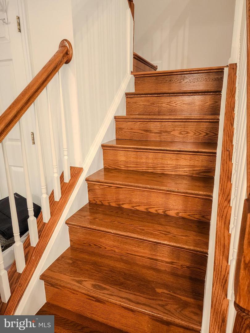 5209 JULE STAR DR, CENTREVILLE, Virginia 20120, 4 Bedrooms Bedrooms, 8 Rooms Rooms,3 BathroomsBathrooms,Residential,For sale,5209 JULE STAR DR,VAFX2276422 MLS # VAFX2276422 5209 JULE STAR DR, CENTREVILLE, Virginia 20120, 4 Bedrooms Bedrooms, 8 Rooms Rooms,3 BathroomsBathrooms,Residential,For sale,5209 JULE STAR DR,VAFX2276422 MLS # VAFX2276422