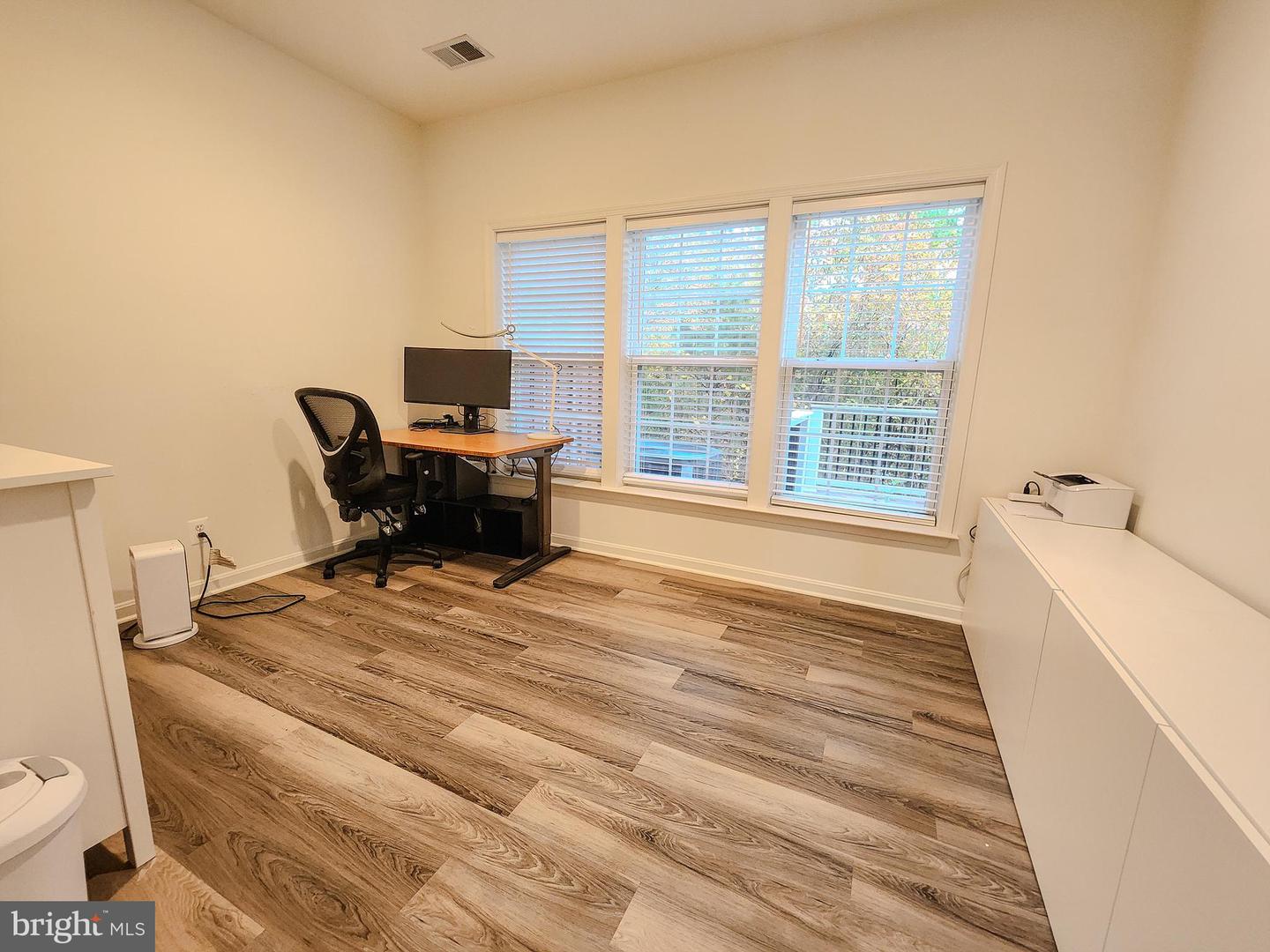 5209 JULE STAR DR, CENTREVILLE, Virginia 20120, 4 Bedrooms Bedrooms, 8 Rooms Rooms,3 BathroomsBathrooms,Residential,For sale,5209 JULE STAR DR,VAFX2276422 MLS # VAFX2276422 5209 JULE STAR DR, CENTREVILLE, Virginia 20120, 4 Bedrooms Bedrooms, 8 Rooms Rooms,3 BathroomsBathrooms,Residential,For sale,5209 JULE STAR DR,VAFX2276422 MLS # VAFX2276422