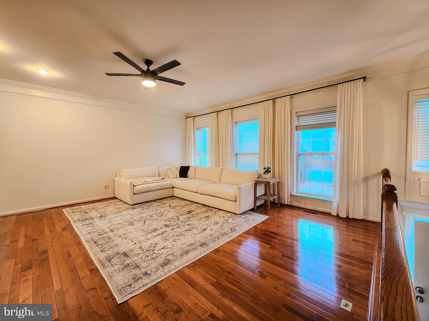 5209 JULE STAR DR, CENTREVILLE, Virginia 20120, 4 Bedrooms Bedrooms, 8 Rooms Rooms,3 BathroomsBathrooms,Residential,For sale,5209 JULE STAR DR,VAFX2276422 MLS # VAFX2276422 5209 JULE STAR DR, CENTREVILLE, Virginia 20120, 4 Bedrooms Bedrooms, 8 Rooms Rooms,3 BathroomsBathrooms,Residential,For sale,5209 JULE STAR DR,VAFX2276422 MLS # VAFX2276422