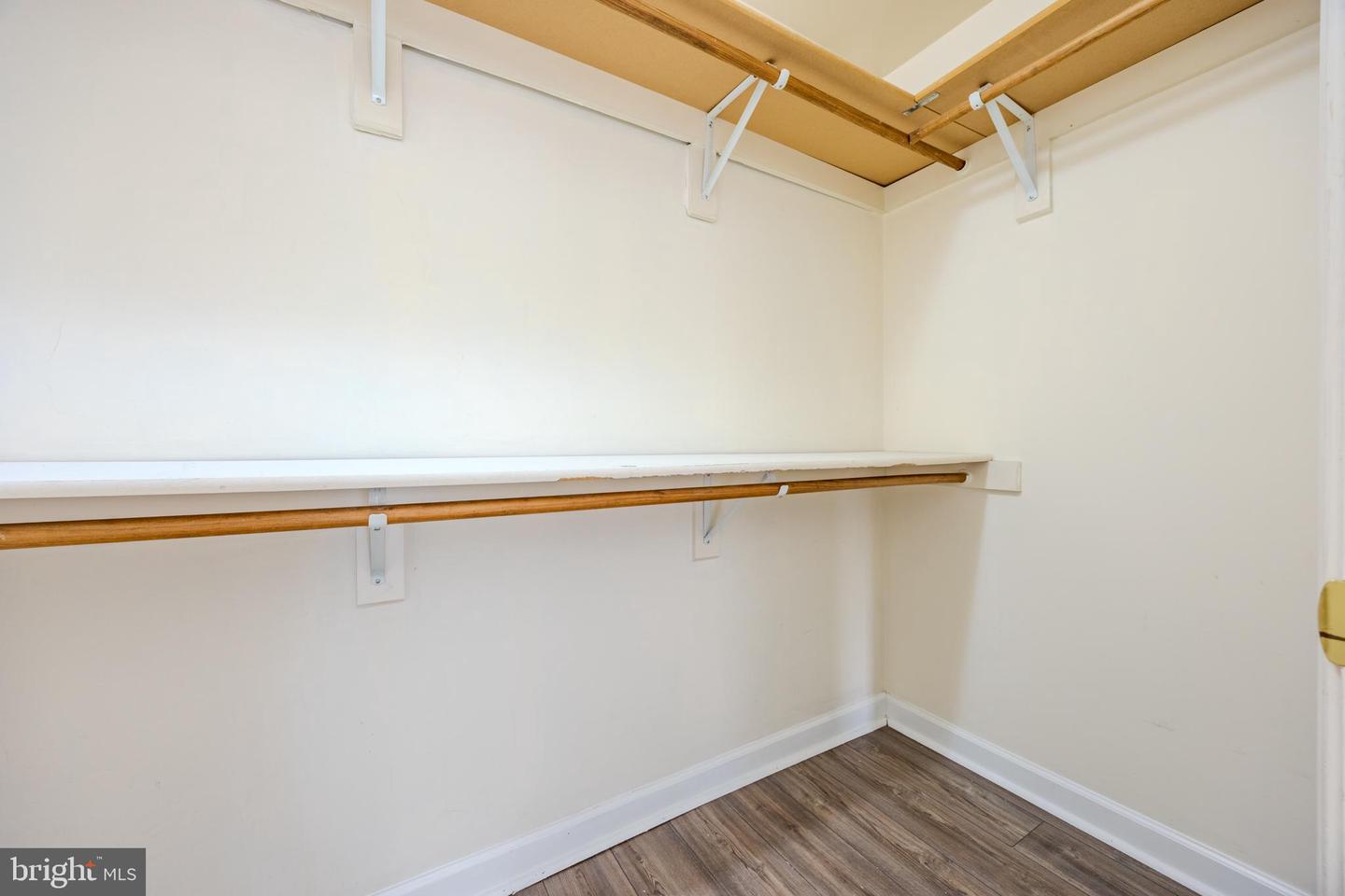 405 1/2 ELM ST, WINCHESTER, Virginia 22601, 3 Bedrooms Bedrooms, ,2 BathroomsBathrooms,Residential,For sale,405 1/2 ELM ST,VAWI2009354 MLS # VAWI2009354