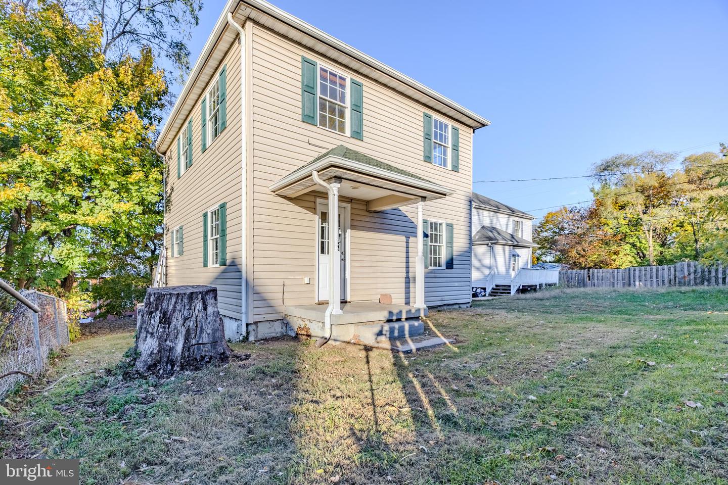 405 1/2 ELM ST, WINCHESTER, Virginia 22601, 3 Bedrooms Bedrooms, ,2 BathroomsBathrooms,Residential,For sale,405 1/2 ELM ST,VAWI2009354 MLS # VAWI2009354