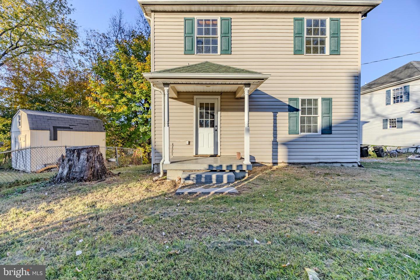 405 1/2 ELM ST, WINCHESTER, Virginia 22601, 3 Bedrooms Bedrooms, ,2 BathroomsBathrooms,Residential,For sale,405 1/2 ELM ST,VAWI2009354 MLS # VAWI2009354