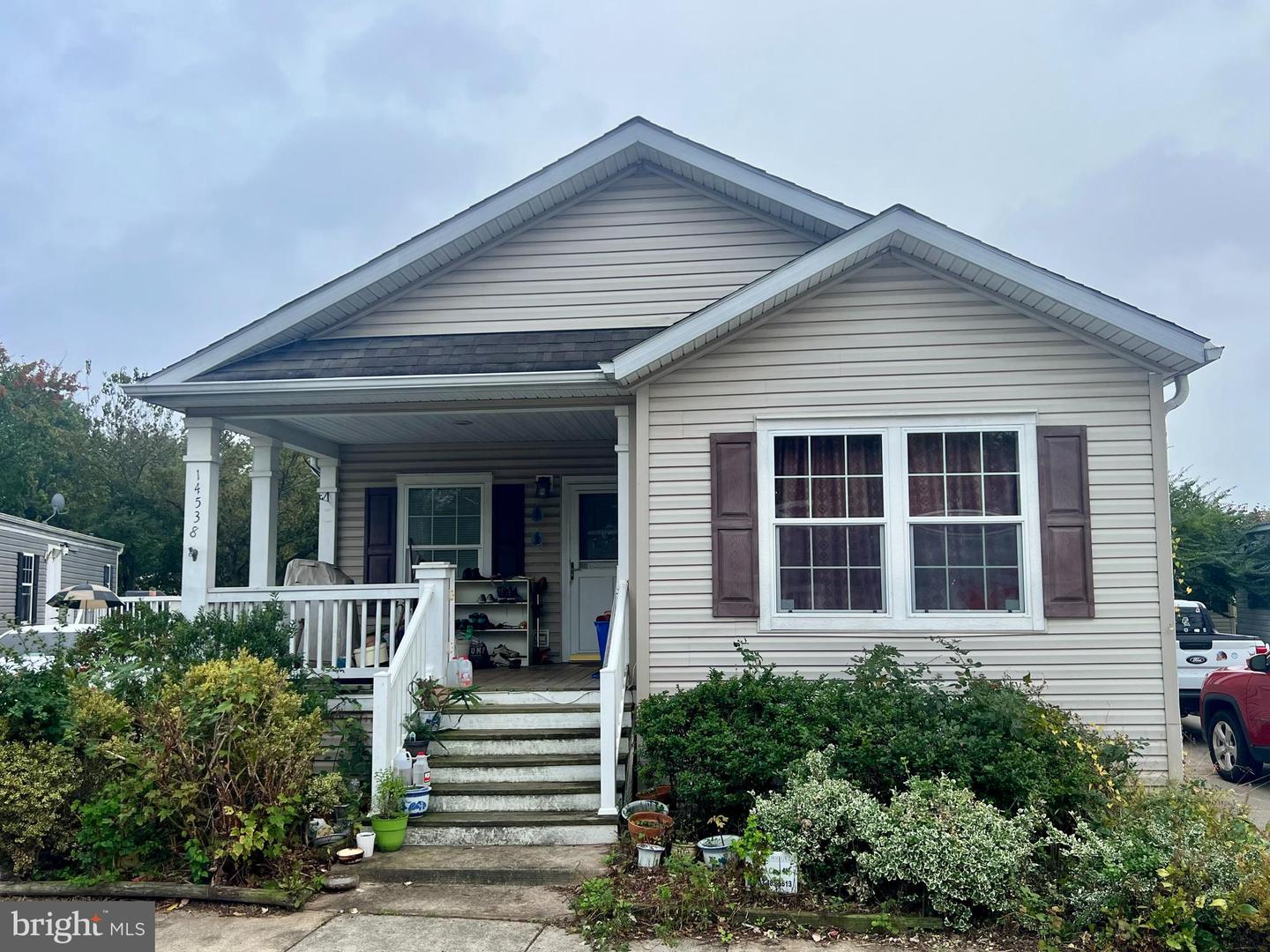 14538 IBERIA CIR, CHANTILLY, Virginia 20151, 3 Bedrooms Bedrooms, ,2 BathroomsBathrooms,Residential,For sale,14538 IBERIA CIR,VAFX2276712 MLS # VAFX2276712 14538 IBERIA CIR, CHANTILLY, Virginia 20151, 3 Bedrooms Bedrooms, ,2 BathroomsBathrooms,Residential,For sale,14538 IBERIA CIR,VAFX2276712 MLS # VAFX2276712