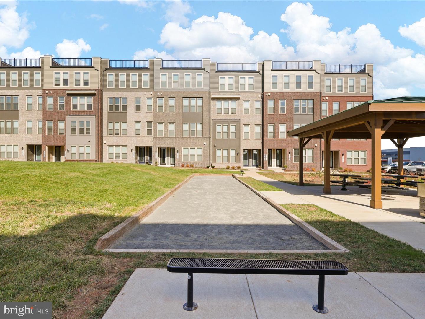 21731 DOVEKIE TER #205, ASHBURN, Virginia 20147, 2 Bedrooms Bedrooms, ,2 BathroomsBathrooms,Residential,For sale,21731 DOVEKIE TER #205,VALO2109836 MLS # VALO2109836