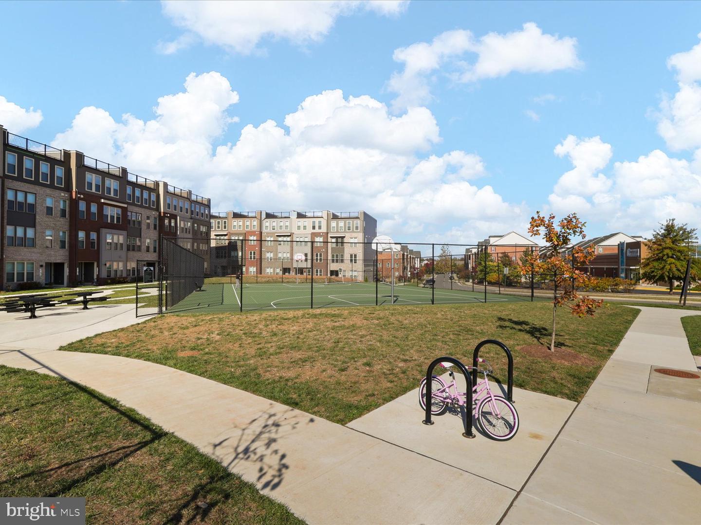 21731 DOVEKIE TER #205, ASHBURN, Virginia 20147, 2 Bedrooms Bedrooms, ,2 BathroomsBathrooms,Residential,For sale,21731 DOVEKIE TER #205,VALO2109836 MLS # VALO2109836