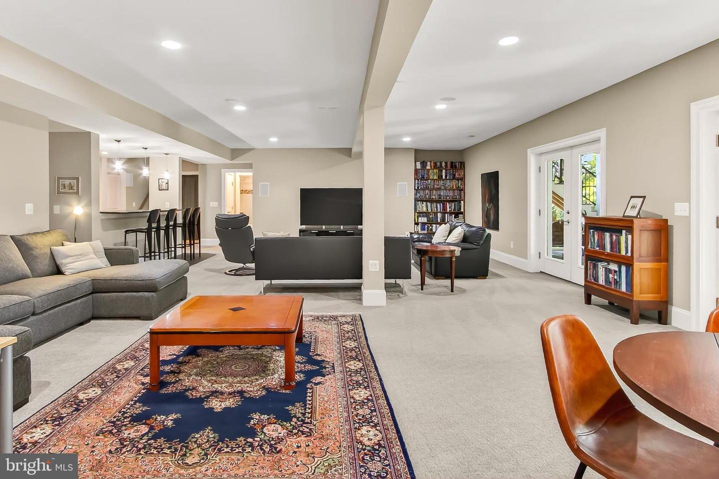 1203 WARE ST SW, VIENNA, Virginia 22180, 5 Bedrooms Bedrooms, ,4 BathroomsBathrooms,Residential,For sale,1203 WARE ST SW,VAFX2276754 MLS # VAFX2276754