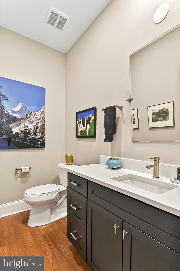 1203 WARE ST SW, VIENNA, Virginia 22180, 5 Bedrooms Bedrooms, ,4 BathroomsBathrooms,Residential,For sale,1203 WARE ST SW,VAFX2276754 MLS # VAFX2276754