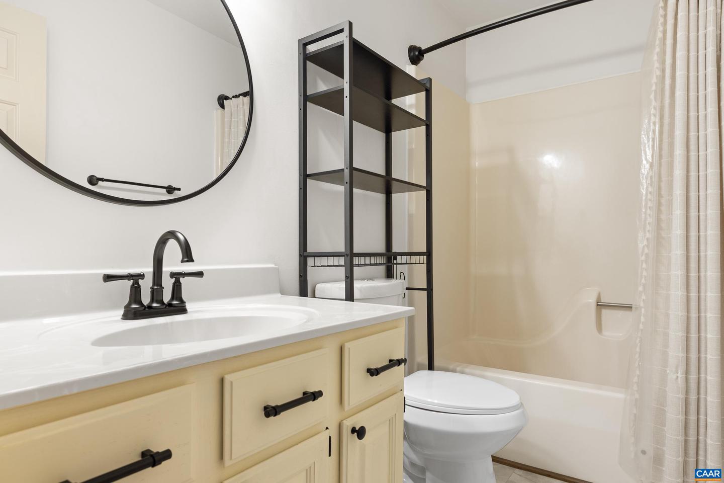 50 STONE MILL CT, CHARLOTTESVILLE, Virginia 22902, 3 Bedrooms Bedrooms, ,2 BathroomsBathrooms,Residential,For sale,50 STONE MILL CT,670521 MLS # 670521 50 STONE MILL CT, CHARLOTTESVILLE, Virginia 22902, 3 Bedrooms Bedrooms, ,2 BathroomsBathrooms,Residential,For sale,50 STONE MILL CT,670521 MLS # 670521