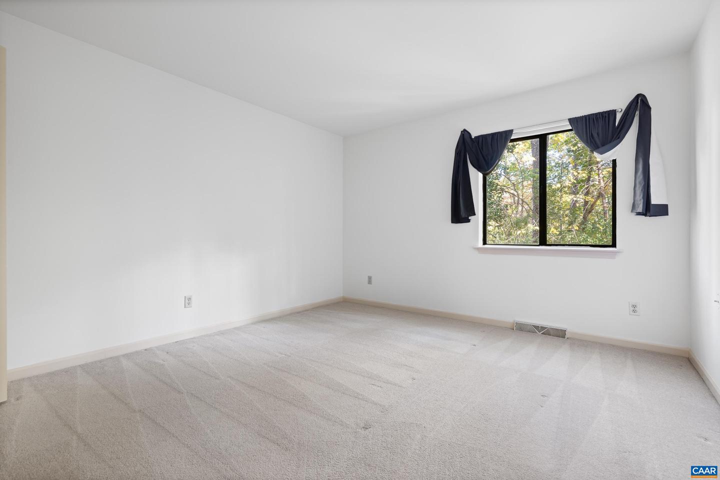 50 STONE MILL CT, CHARLOTTESVILLE, Virginia 22902, 3 Bedrooms Bedrooms, ,2 BathroomsBathrooms,Residential,For sale,50 STONE MILL CT,670521 MLS # 670521 50 STONE MILL CT, CHARLOTTESVILLE, Virginia 22902, 3 Bedrooms Bedrooms, ,2 BathroomsBathrooms,Residential,For sale,50 STONE MILL CT,670521 MLS # 670521