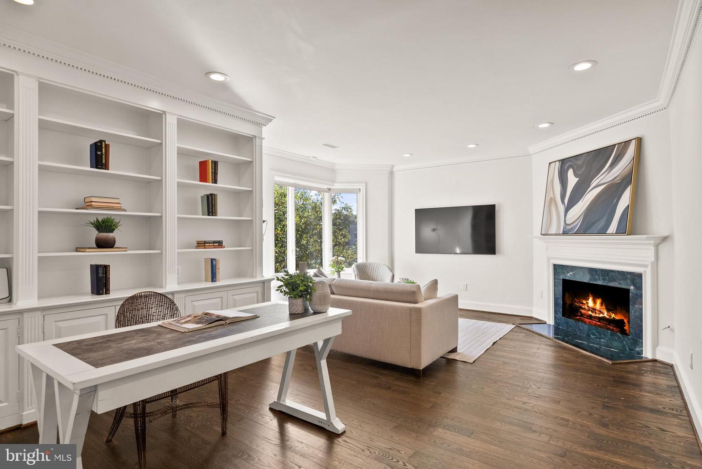 1914 35TH ST NW, WASHINGTON, District Of Columbia 20007, 4 Bedrooms Bedrooms, ,4 BathroomsBathrooms,Residential,For sale,1914 35TH ST NW,DCDC2229436 MLS # DCDC2229436