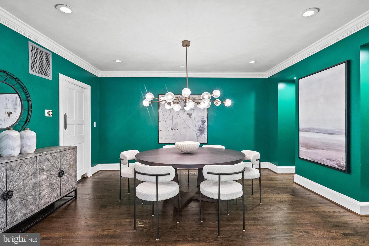 1914 35TH ST NW, WASHINGTON, District Of Columbia 20007, 4 Bedrooms Bedrooms, ,4 BathroomsBathrooms,Residential,For sale,1914 35TH ST NW,DCDC2229436 MLS # DCDC2229436