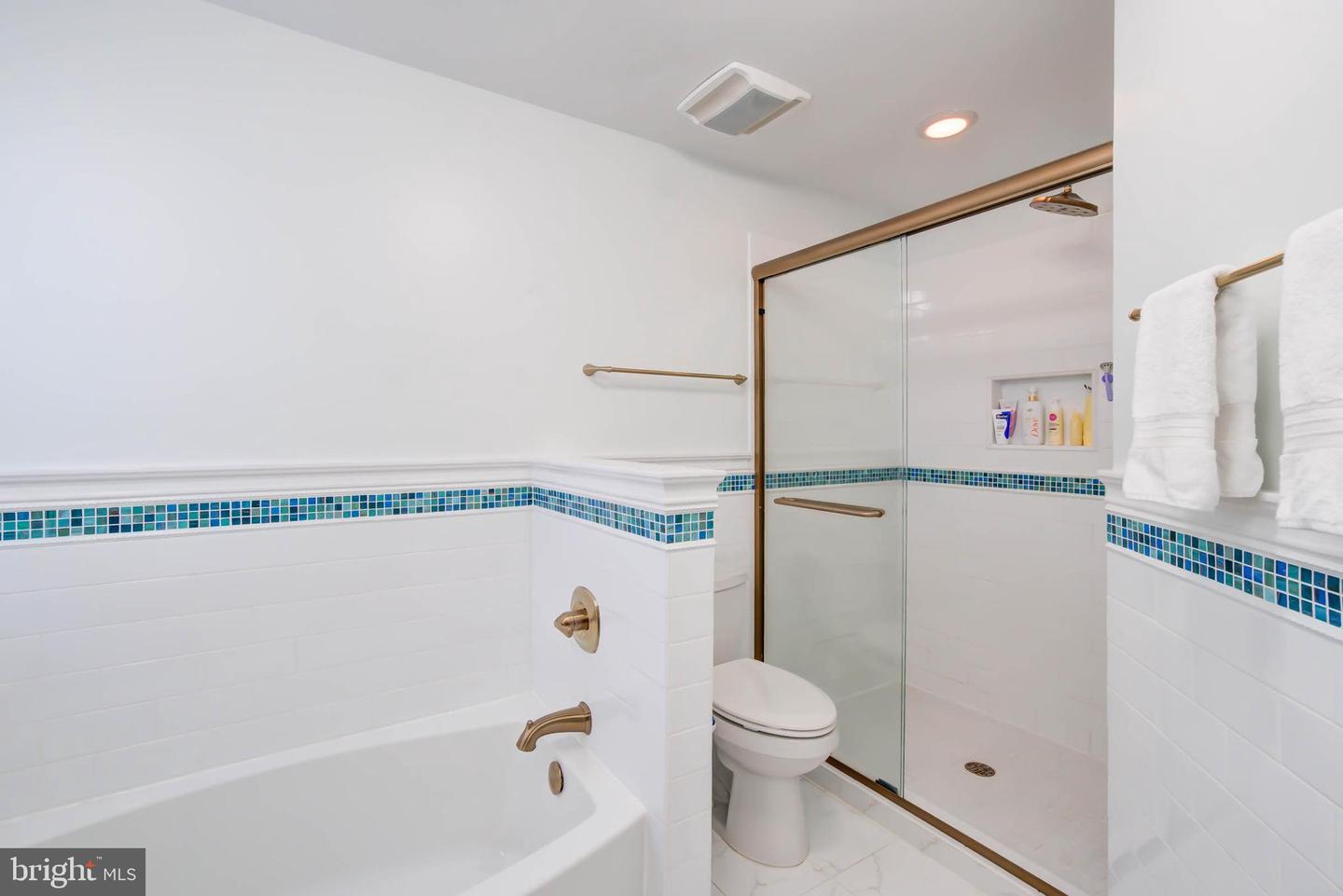 6617 MORNING RIDE CIR, ALEXANDRIA, Virginia 22315, 3 Bedrooms Bedrooms, ,2 BathroomsBathrooms,Residential,For sale,6617 MORNING RIDE CIR,VAFX2276840 MLS # VAFX2276840 6617 MORNING RIDE CIR, ALEXANDRIA, Virginia 22315, 3 Bedrooms Bedrooms, ,2 BathroomsBathrooms,Residential,For sale,6617 MORNING RIDE CIR,VAFX2276840 MLS # VAFX2276840