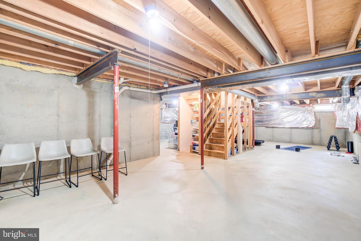 6617 MORNING RIDE CIR, ALEXANDRIA, Virginia 22315, 3 Bedrooms Bedrooms, ,2 BathroomsBathrooms,Residential,For sale,6617 MORNING RIDE CIR,VAFX2276840 MLS # VAFX2276840 6617 MORNING RIDE CIR, ALEXANDRIA, Virginia 22315, 3 Bedrooms Bedrooms, ,2 BathroomsBathrooms,Residential,For sale,6617 MORNING RIDE CIR,VAFX2276840 MLS # VAFX2276840