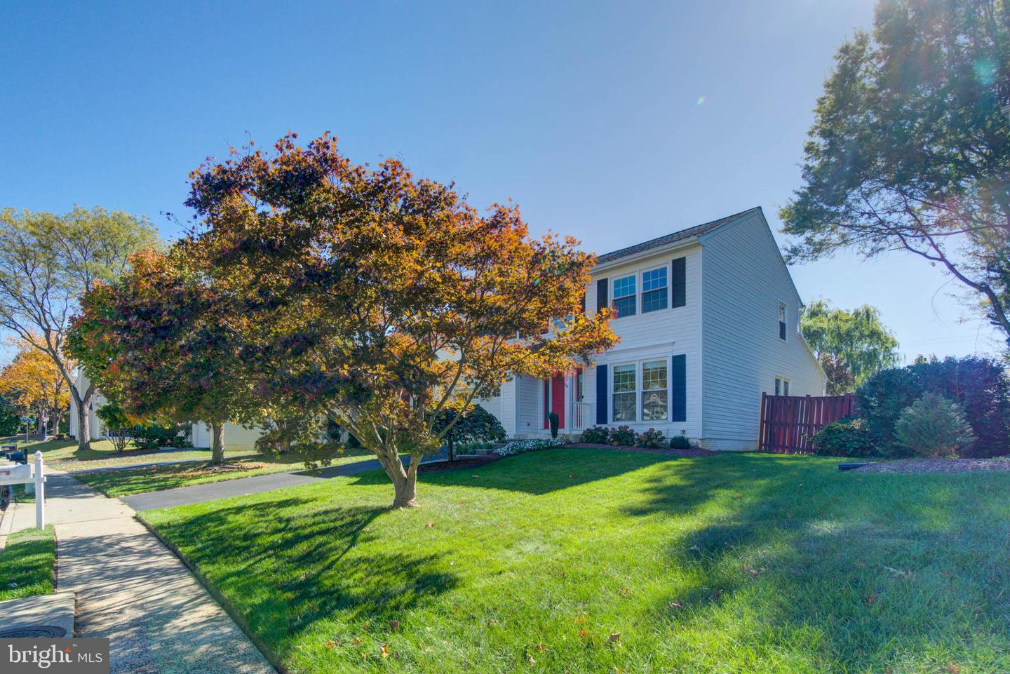 6617 MORNING RIDE CIR, ALEXANDRIA, Virginia 22315, 3 Bedrooms Bedrooms, ,2 BathroomsBathrooms,Residential,For sale,6617 MORNING RIDE CIR,VAFX2276840 MLS # VAFX2276840 6617 MORNING RIDE CIR, ALEXANDRIA, Virginia 22315, 3 Bedrooms Bedrooms, ,2 BathroomsBathrooms,Residential,For sale,6617 MORNING RIDE CIR,VAFX2276840 MLS # VAFX2276840