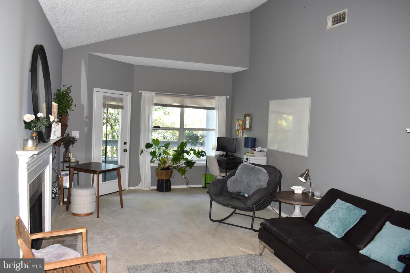 4413 FAIR STONE DR #306, FAIRFAX, Virginia 22033, 2 Bedrooms Bedrooms, 6 Rooms Rooms,2 BathroomsBathrooms,Residential,For sale,4413 FAIR STONE DR #306,VAFX2276880 MLS # VAFX2276880